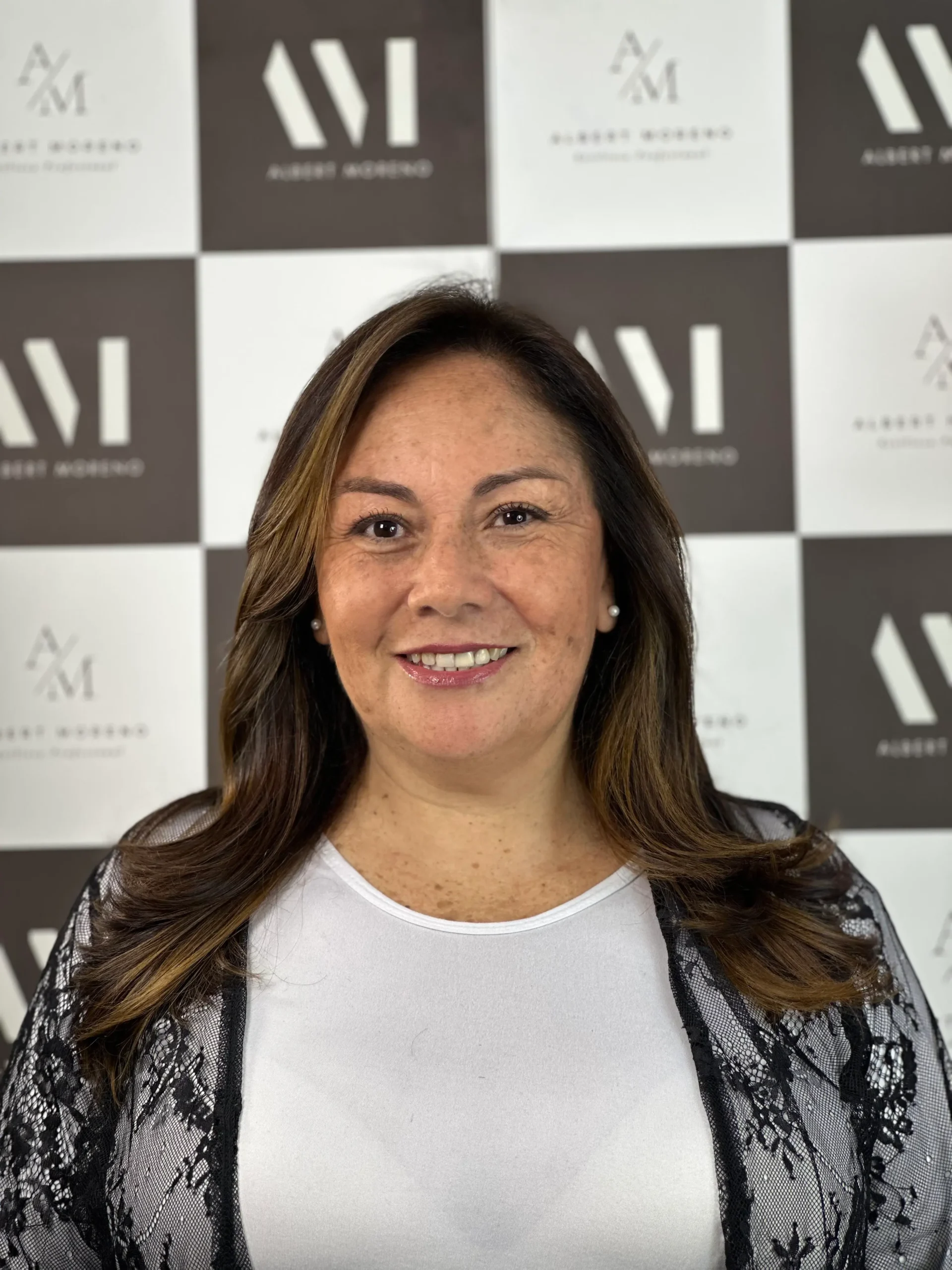 Morena Iluminada en Providencia - Albert Moreno Style